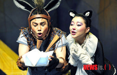 야옹아 우리 모험을 떠나는 거야!