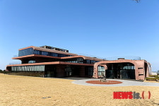 다음, 제주 본사 소통과 개방 중시