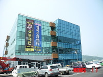 거제에 현대식 활어시장 장목수산센타 25일 개장