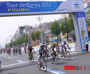 투르드 코리아 2012 국제도로사이클대회 선수들, 여수도착