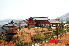 엑스포타운 한옥호텔 오동재 개관