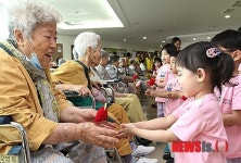 구미대, 시립노인요양병원서 봉사활동 호응
