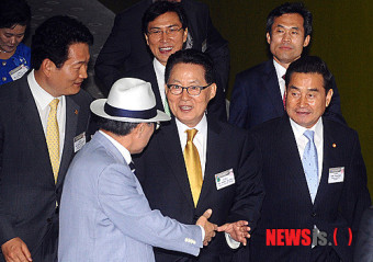 2012 여수엑스포 참석한 민주통합당 원내대표