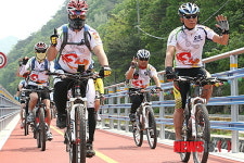 힘차게 달려봐요 북한강 자전거길