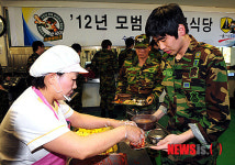 예비군 훈련장 음식 맛이 좋아지고 있다!