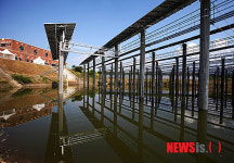 한화, 국내 최초 배수펌프장에 태양광발전소 건설