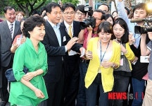 연찬회 참석하는 박근혜