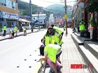 정선군 자원봉사단 숨 덕에 사북읍이 깨끗해요