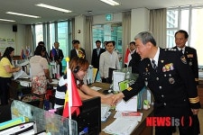 강경량 경기경찰청장, 안산외국인주민센터 방문