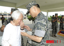 해병대1사단 6·25참전용사 무공훈장 수여