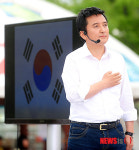 국민의례하는 김영환 의원