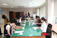 학교폭력 예방 간담회 하는 춘천경찰서