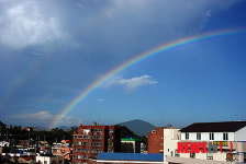 소나기가 남긴 무지개