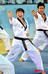 국기원 시범단의 힘찬 함성