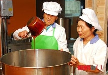 마을기업이 만든 죽순조청 인기