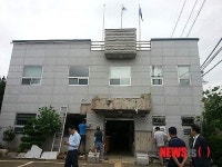 처참하게 파손된 상대지구대