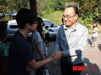 기획집단고두리 | 박재완 장관, '사랑의 집' 위문