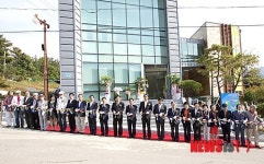 인제 박인환 문학관·공립미술관 개관
