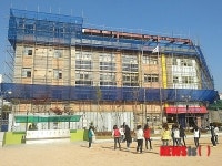 [현장]공사판된 안양 신축초교… 학생수용 예측 못해 2년뒤 또 공사판될 판