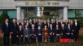 대한노인회 방문한 박근혜 후보