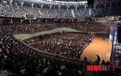 잠실실내체육관 가득 메운 학부모 및 수험생