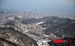 무등산과 함께 새해 맞는 광주 도심