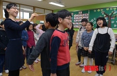 내 키가 더 많이 자랐지?
