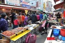 설 앞두고 장날 맞은 울산 태화시장