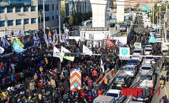 금속노조와 경찰 대치에 교통마비