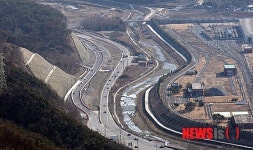 한산한 광주2순환로 진입도로