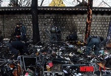 대한문 앞 쌍용차 농성장 화재