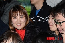 유소연, 감짝 방문