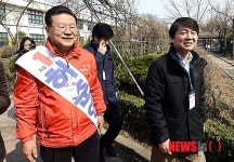 계상초교에서 만난 허준영-안철수 후보