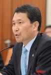 답변하는 이양호 농촌진흥청장