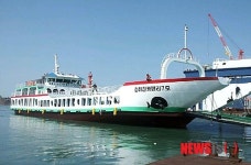 완도~소항도 취항하는 청해진카페리7호