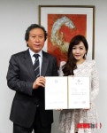 탤런트 민송아, 한국미술협회 알립니다…나도 화가