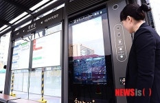 가로변 버스 정류소의 변신!