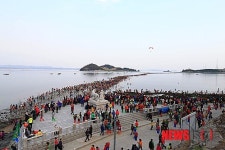 진도 신비의 바닷길 축제 대성황