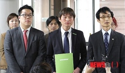 재판 마친 그린피스