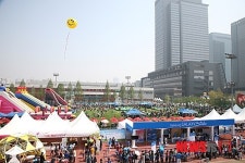 세이브시티어린이놀이쎈터 | 삼성디지털시티 어린이날 '놀이동산' 변신