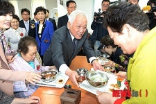 아현실버문화센터 급식봉사