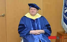명예이학박사학위 수여한 버틸 앤더슨 총장