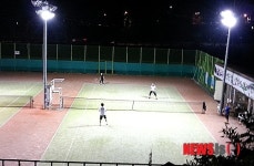 “블랙아웃 나몰라!” 태백지역 테니스장 야간 연습 물의