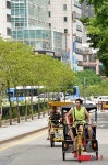 청계천로서 즐거운 자전거 라이딩을