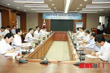 국세청, 세무대리인 사적관계 신고제 도입