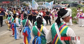 풍물놀이로 주민화합 다져요
