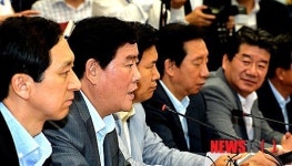 NLL 대화록 열람 관련 이야기하는 최경환 원내대표