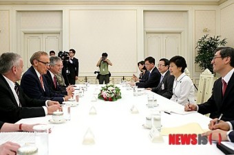 박근혜 대통령, 호주 외교·국방장관 접견