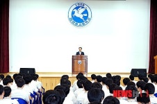 김영민 청장, 함창중학교 특강