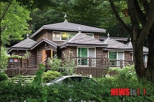 올 여름 맑은 숲 향기 맡으며 힐링하세요